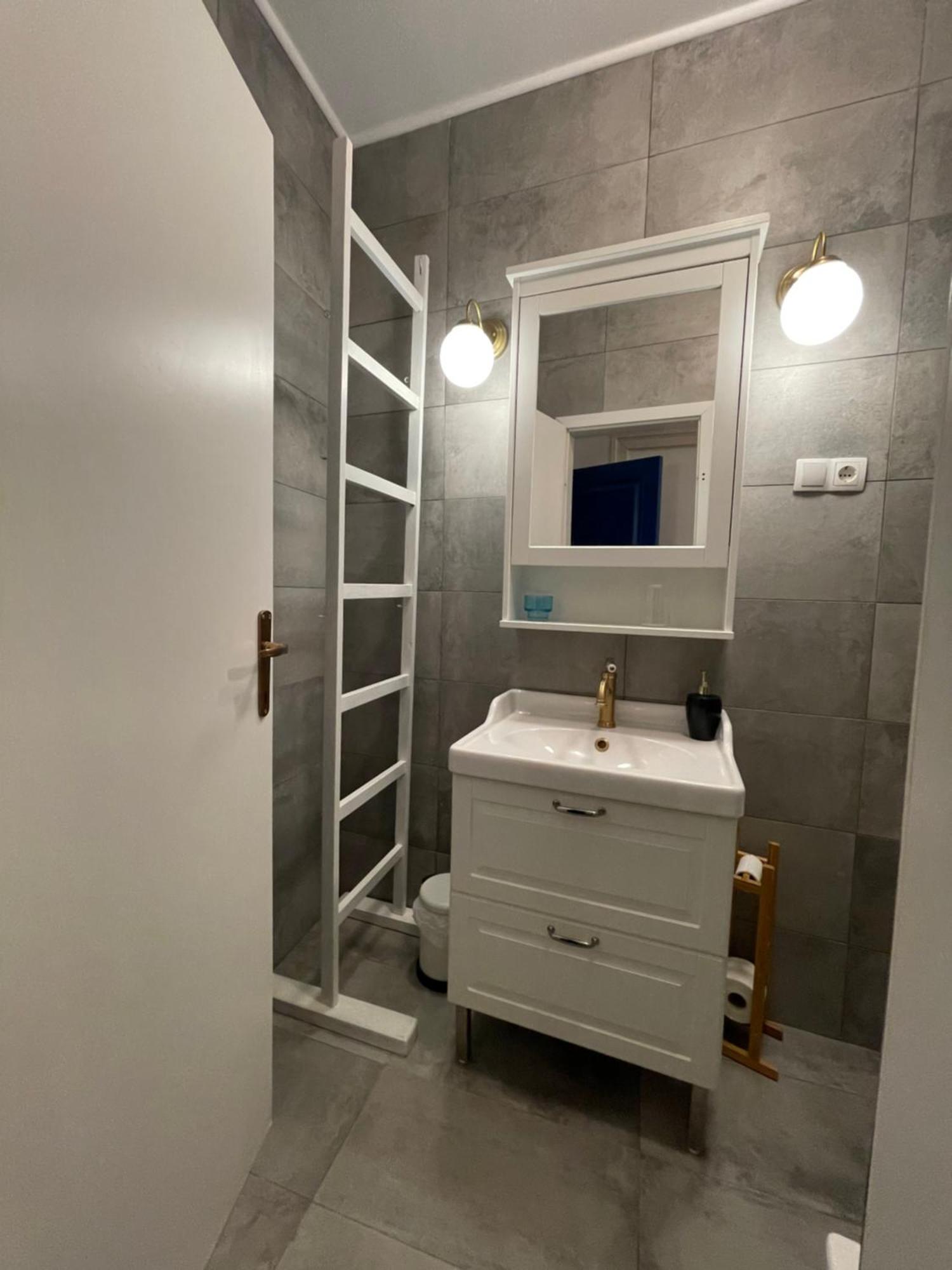 Apartments And Rooms Ille شيبينيك المظهر الخارجي الصورة