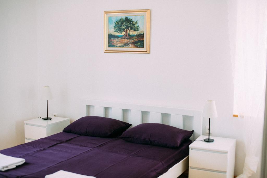 Apartments And Rooms Ille شيبينيك المظهر الخارجي الصورة